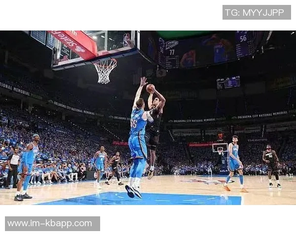 奥索伊戈达罗称赞布克易于相处并能有效执行教练战术